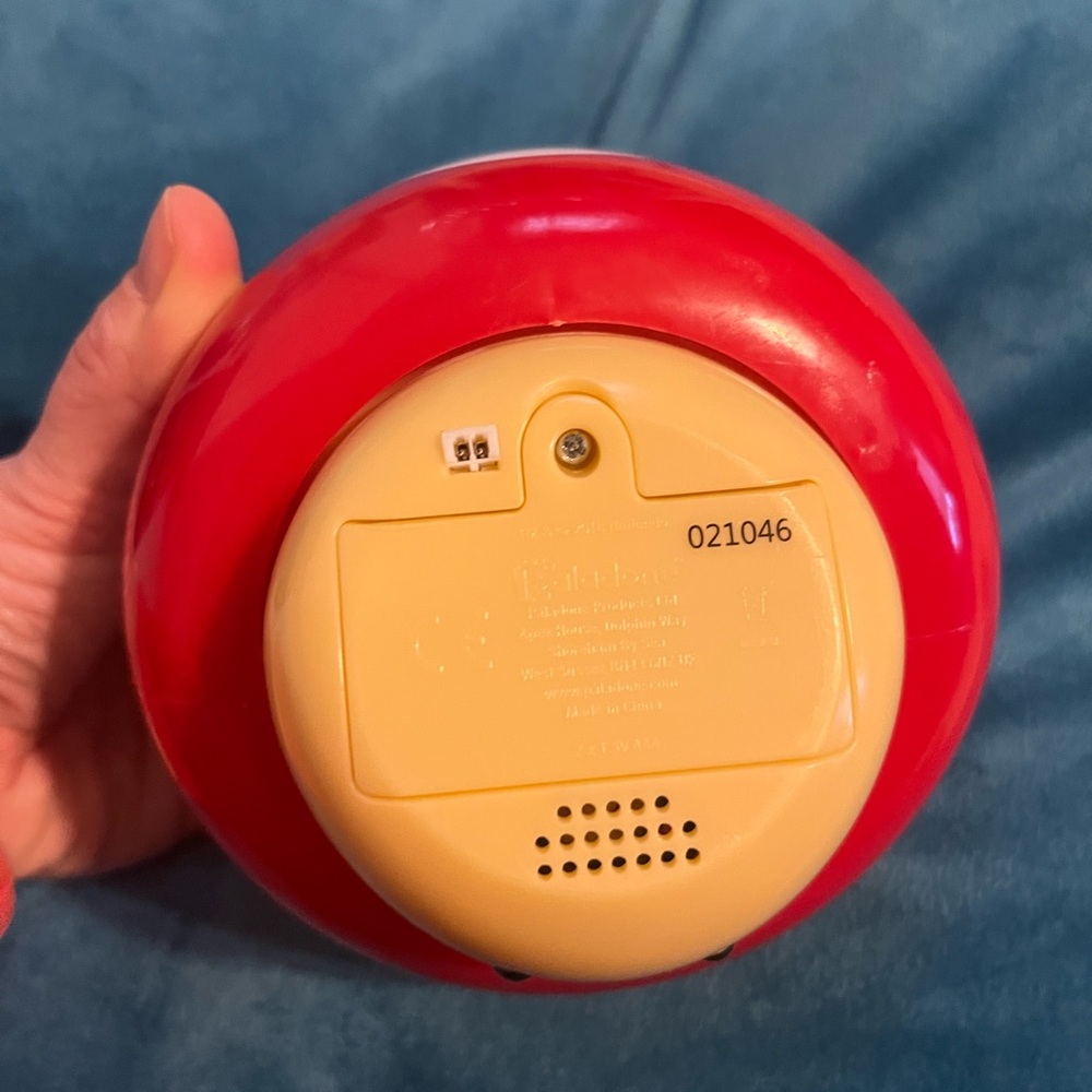 Super Mario Red and White Mushroom Night Light - Picture 3 of 4
